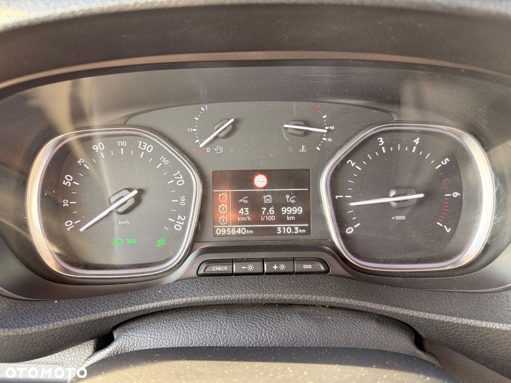 Peugeot Expert - 16