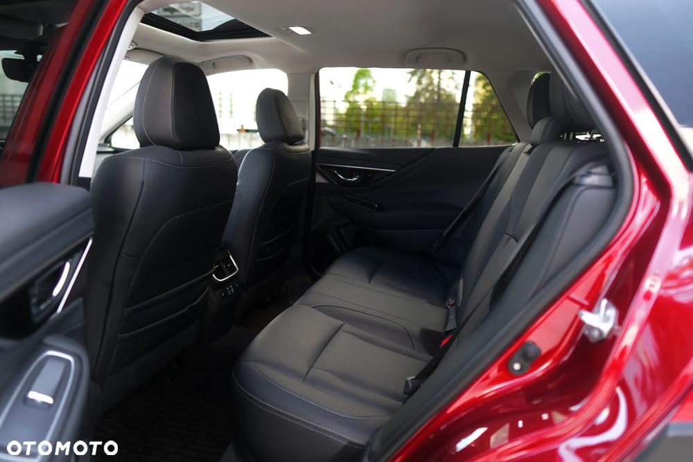 Subaru Outback - 36