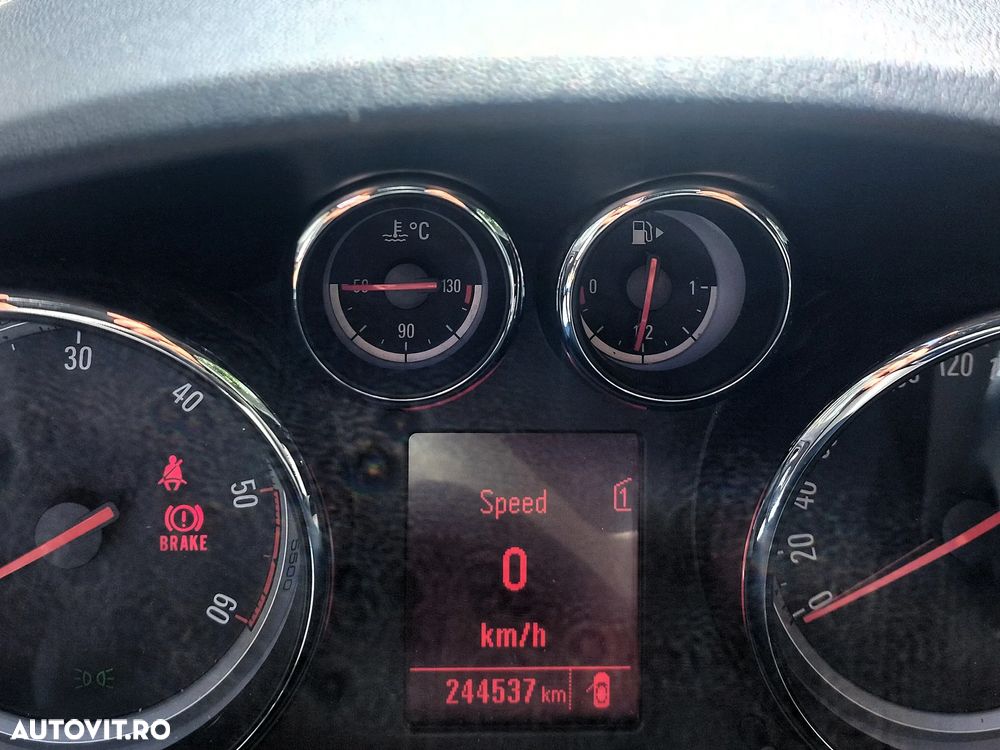 Opel Astra - 8