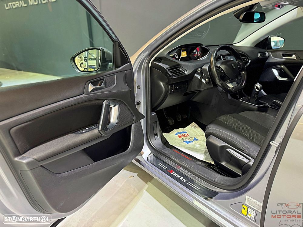 Peugeot 308 SW 1.6 BlueHDi Allure - 13