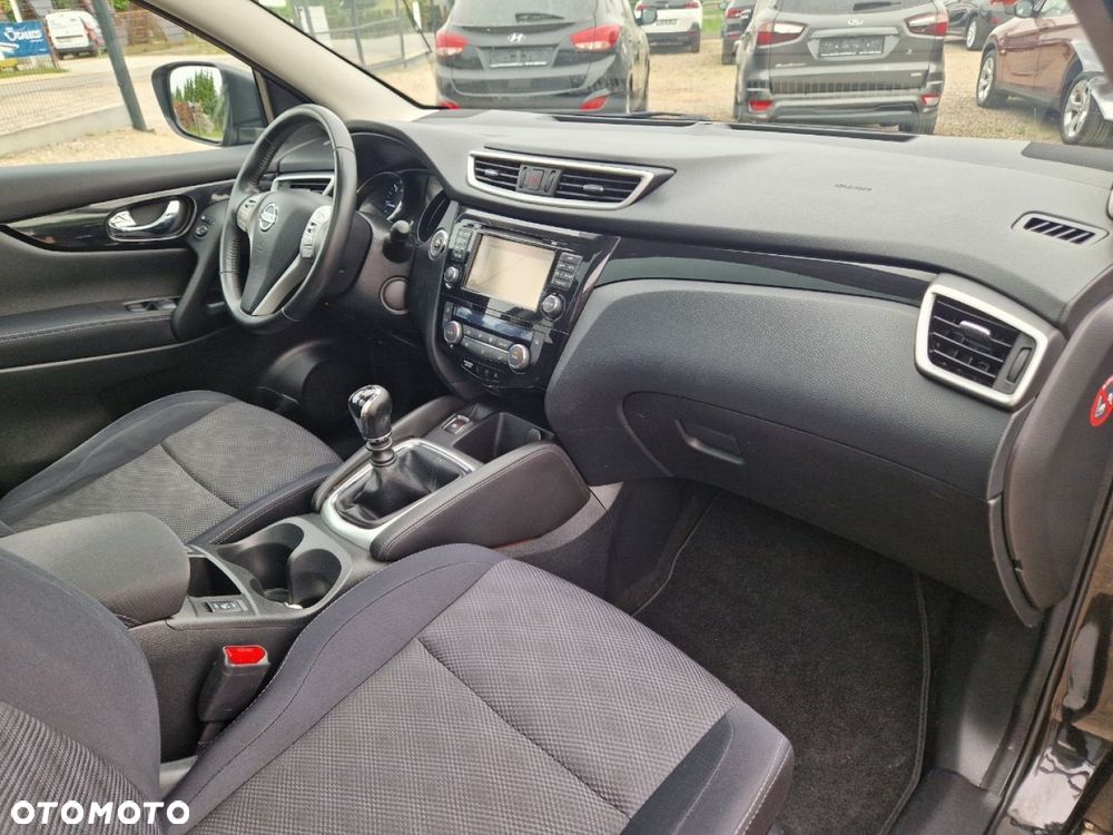Nissan Qashqai 1.5 dCi Tekna - 23