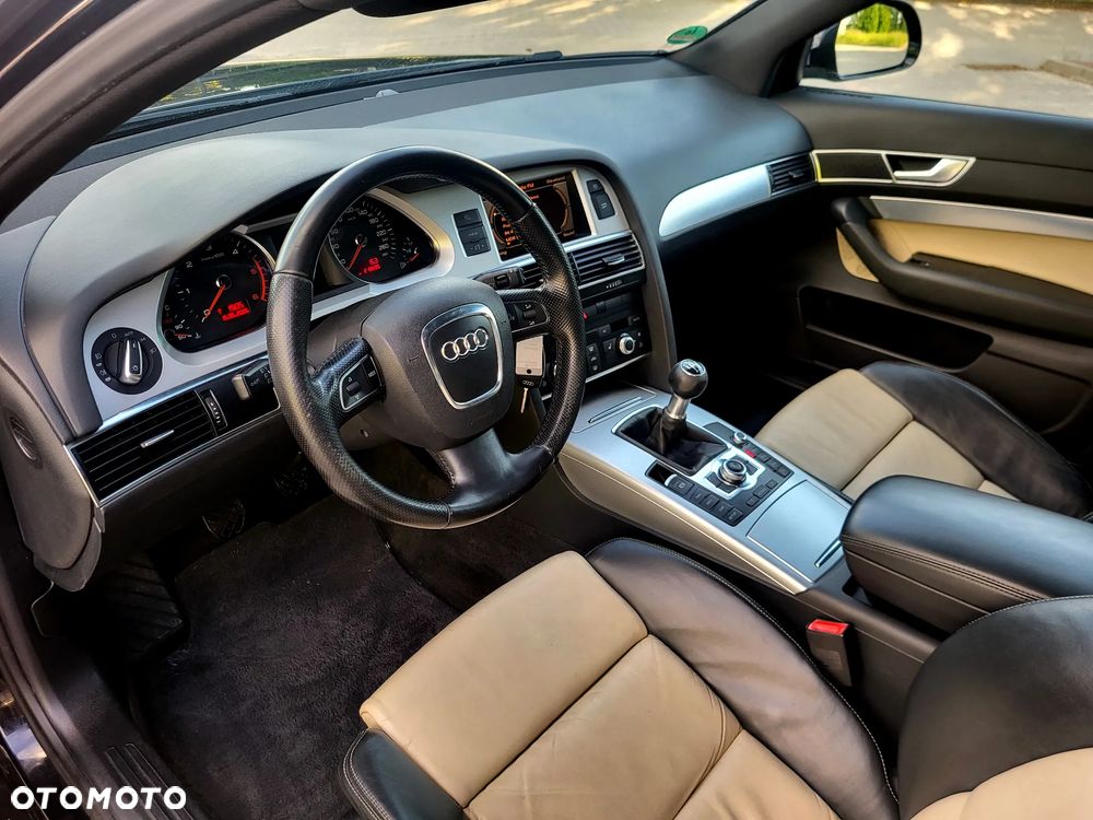 Audi A6 Avant 2.0 TDI - 15