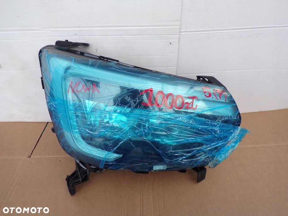 MASTER 4 19- lampa przednia PRAWA reflektor przedni PRAWY ORYGINALNY NOWY - 1