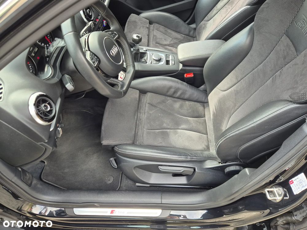 Audi A3 Sportback 2.0 TDI quattro S line Sportpaket - 18