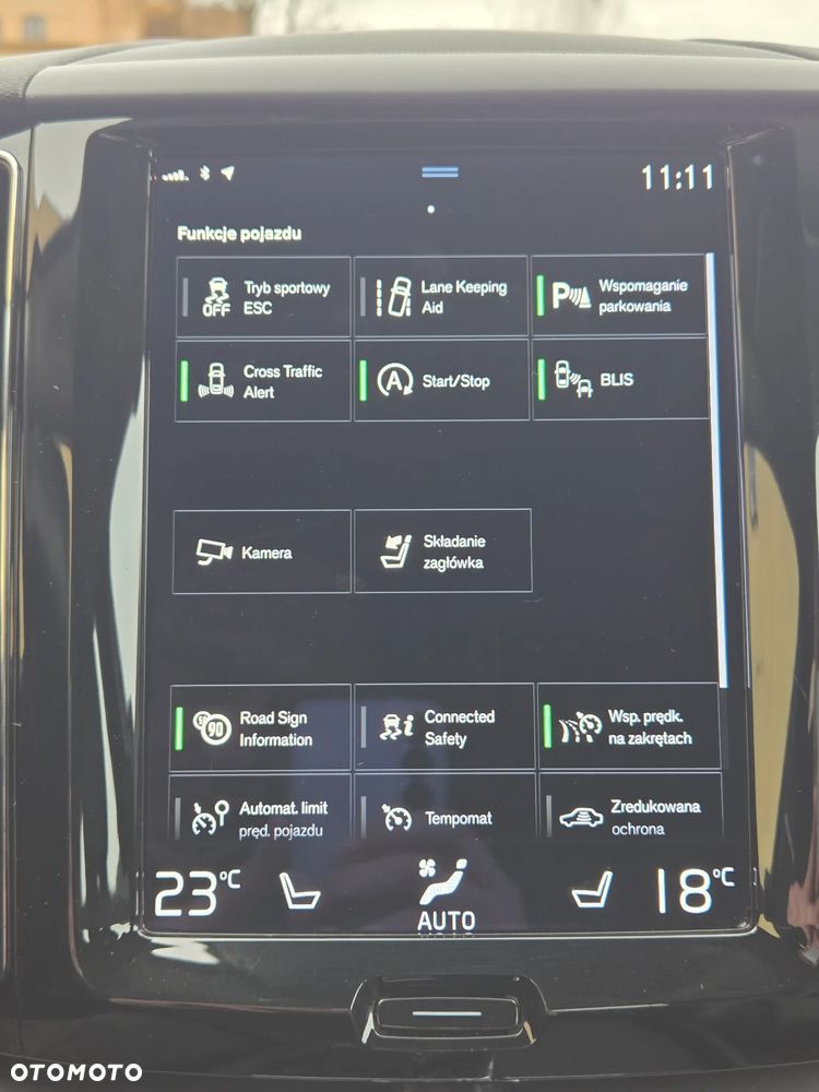 Volvo XC 60 D4 Momentum Pro - 25