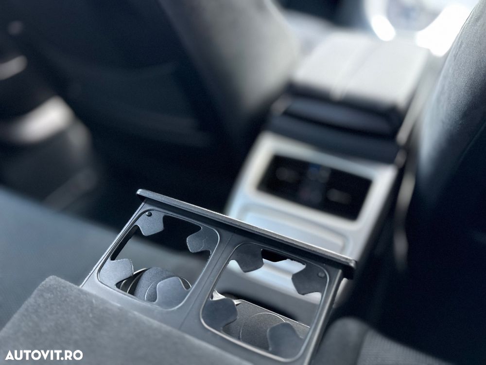 BMW Seria 3 320d DPF Aut. - 12