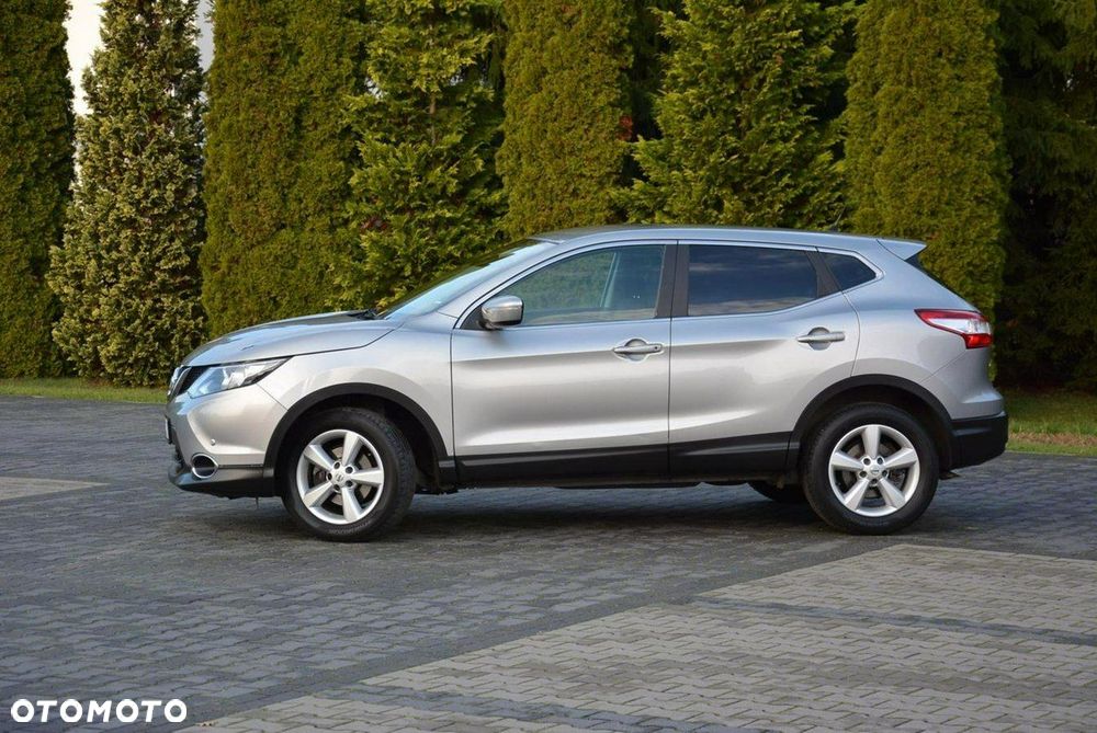 Nissan Qashqai 1.2 DIG-T Tekna Xtronic - 4