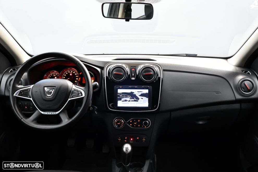 Dacia Sandero 0.9 TCe Stepway - 18
