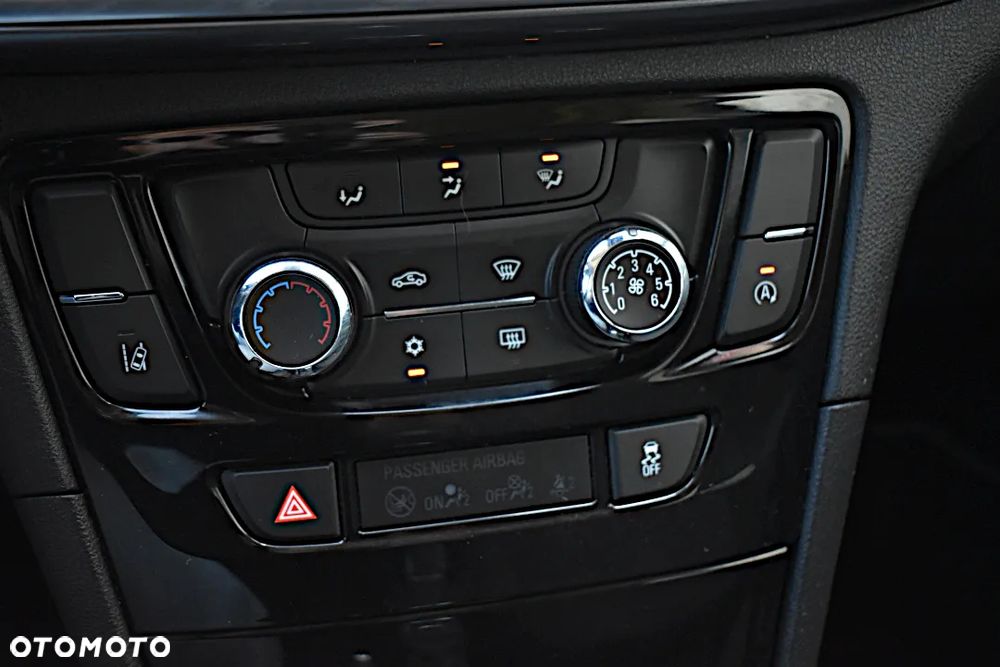 Opel Mokka 1.6 CDTI Cosmo S&S - 19