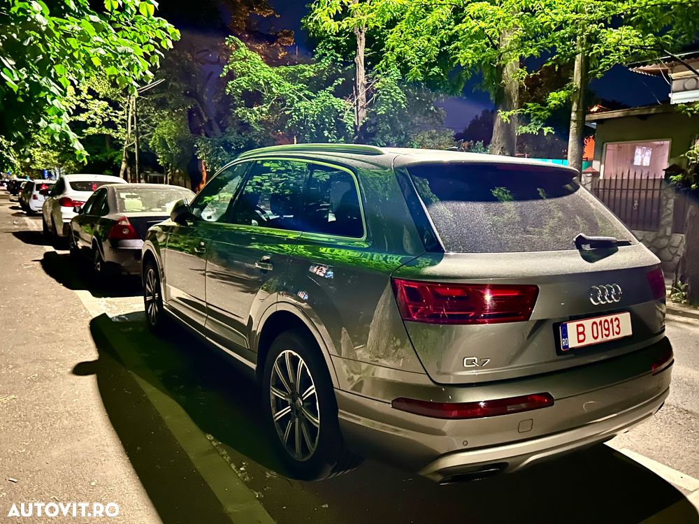 Audi Q7 - 1