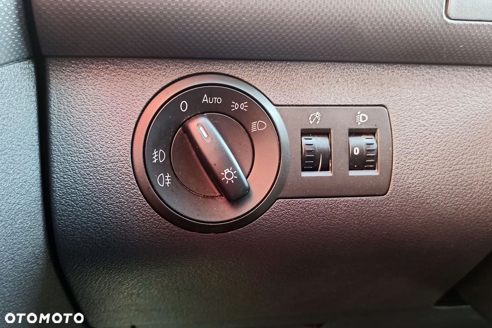 Volkswagen Caddy - 23