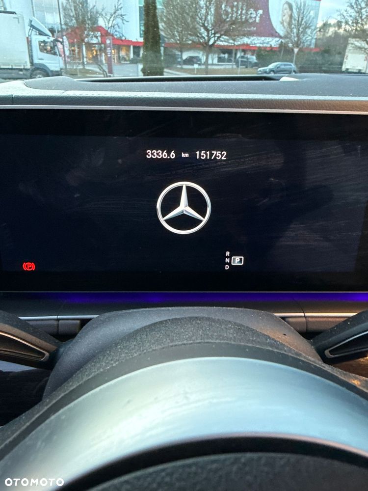 Mercedes-Benz GLS - 9