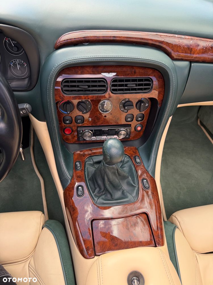 Aston Martin DB7 - 31