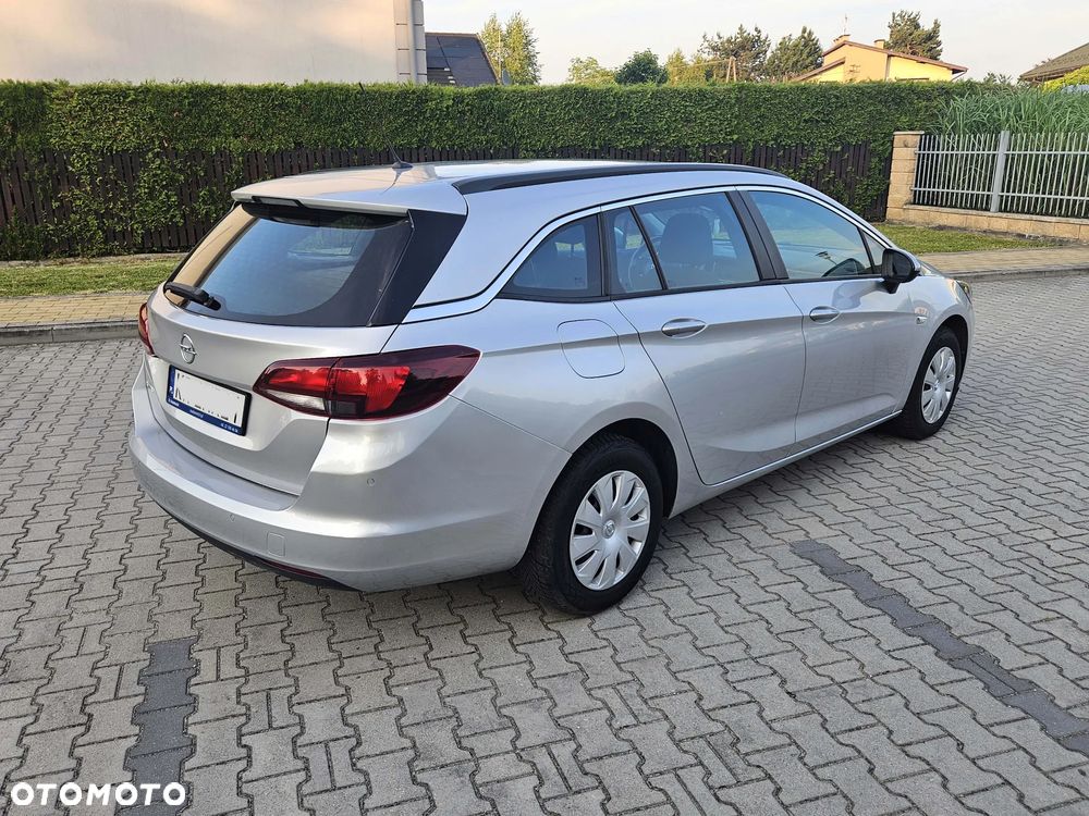 Opel Astra 1.4 T Enjoy S&S - 6