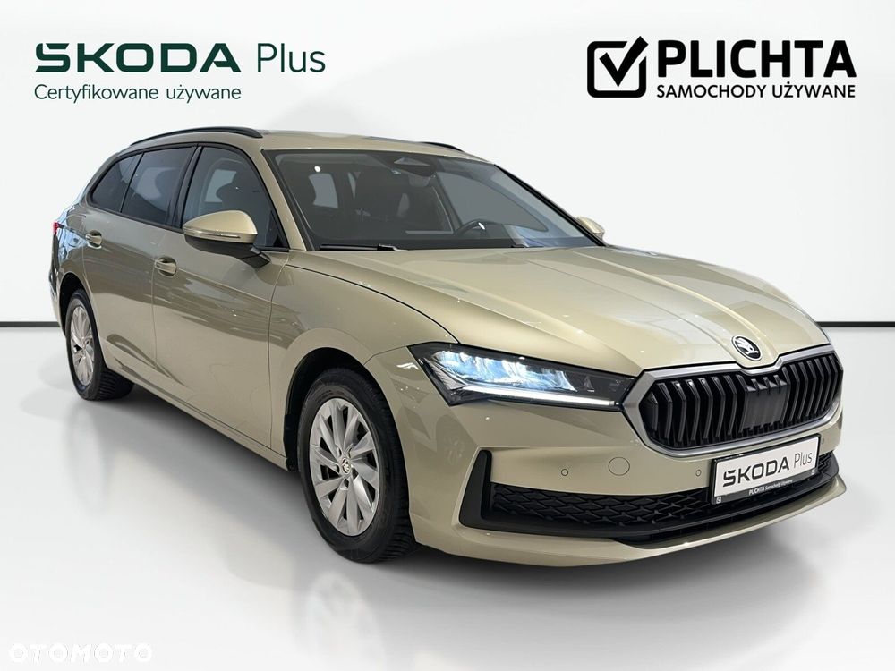 Skoda Superb 2.0 TDI SCR Essence DSG - 4