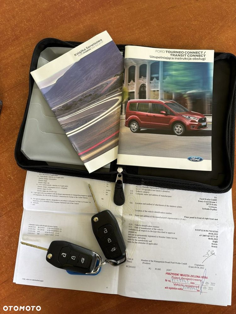 Ford Transit Connect - 30