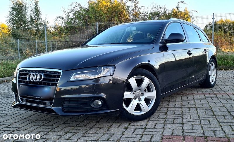 Audi A4 Avant 2.0 TDI - 9