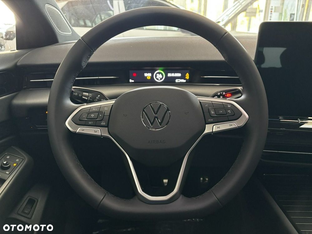 Volkswagen ID.7 59kWh Pure - 17