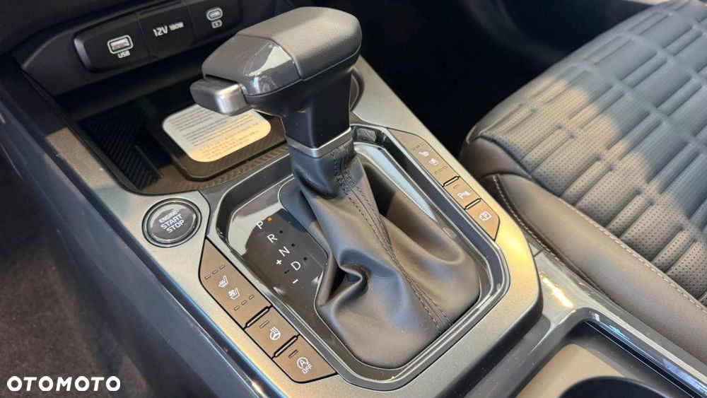 Kia XCeed - 18