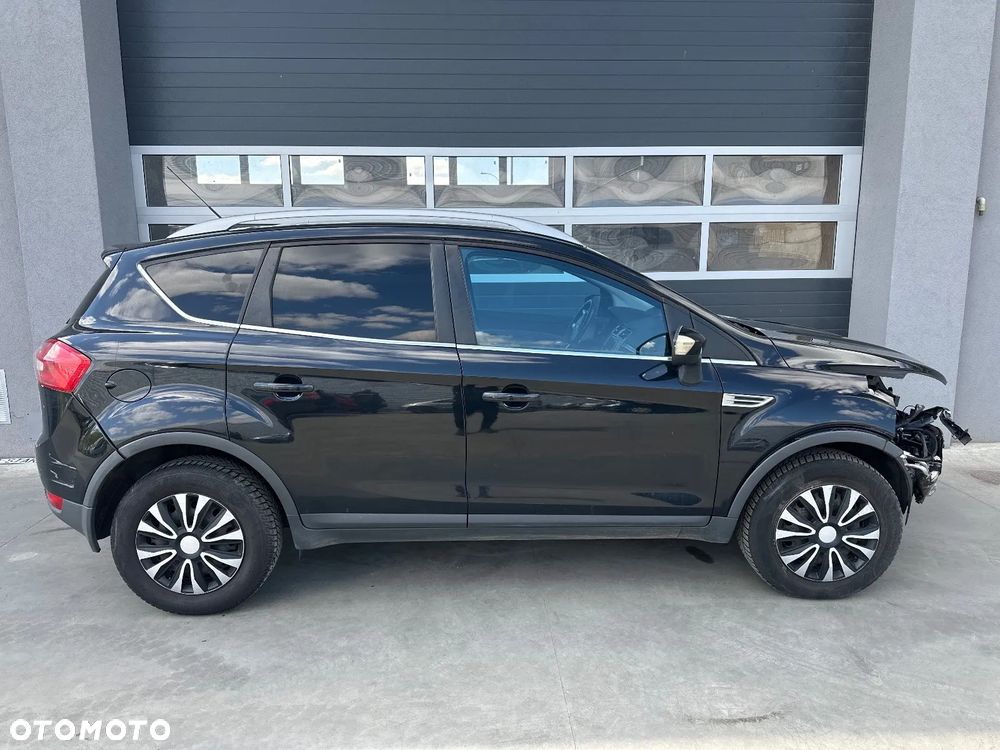 Ford Kuga 2.0 TDCi Titanium - 14