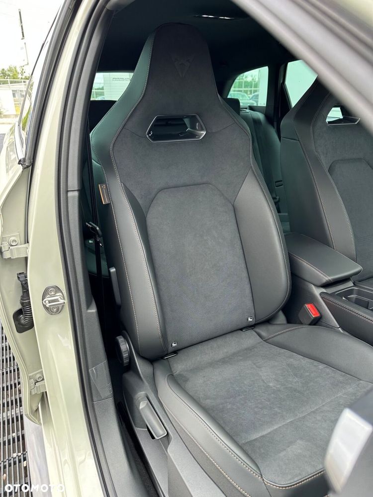 Cupra Leon Sportstourer 2.0 TSI 4Drive DSG - 23
