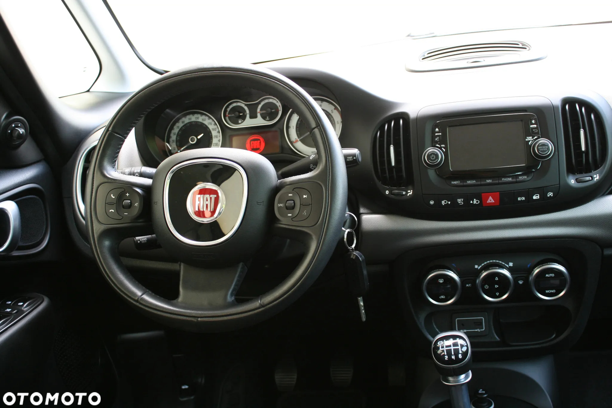 Fiat 500L - 11