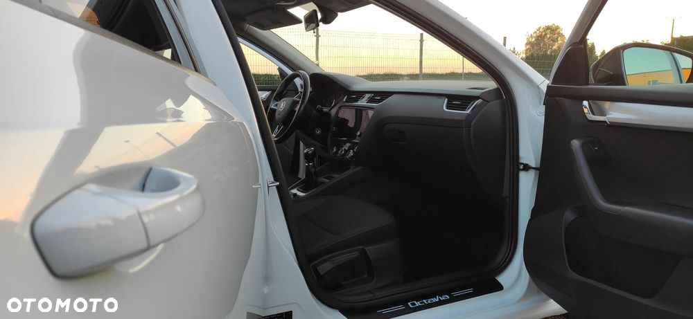 Skoda Octavia 1.5 TSI GPF ACT Style - 23