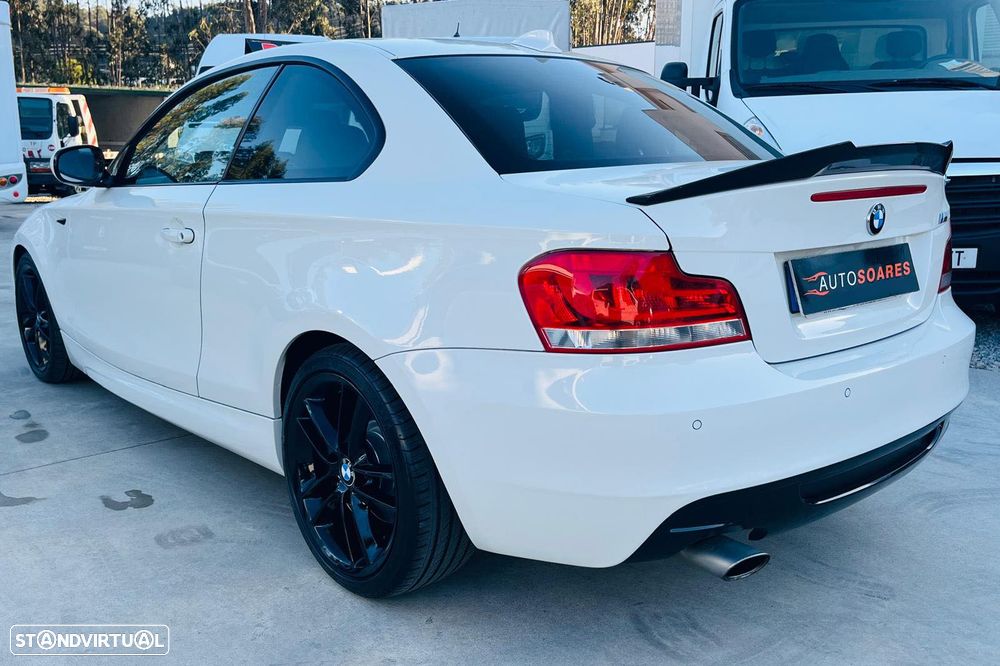 BMW 118 d Pack M - 7