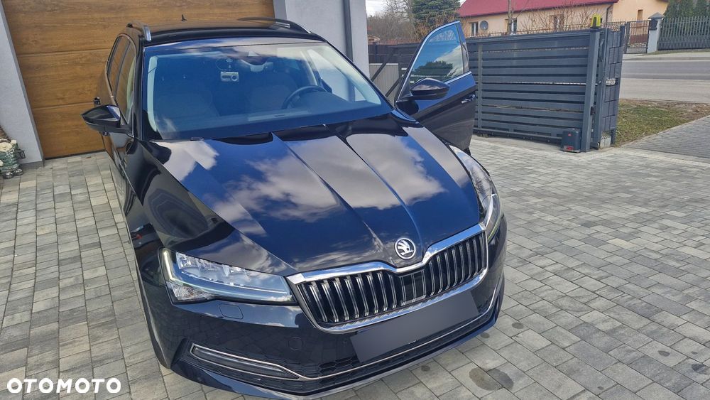 Skoda Superb 2.0 TDI SCR Style DSG - 2
