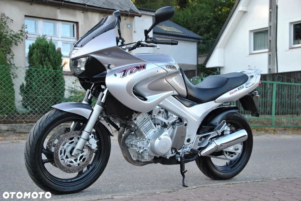 Yamaha TDM - 1