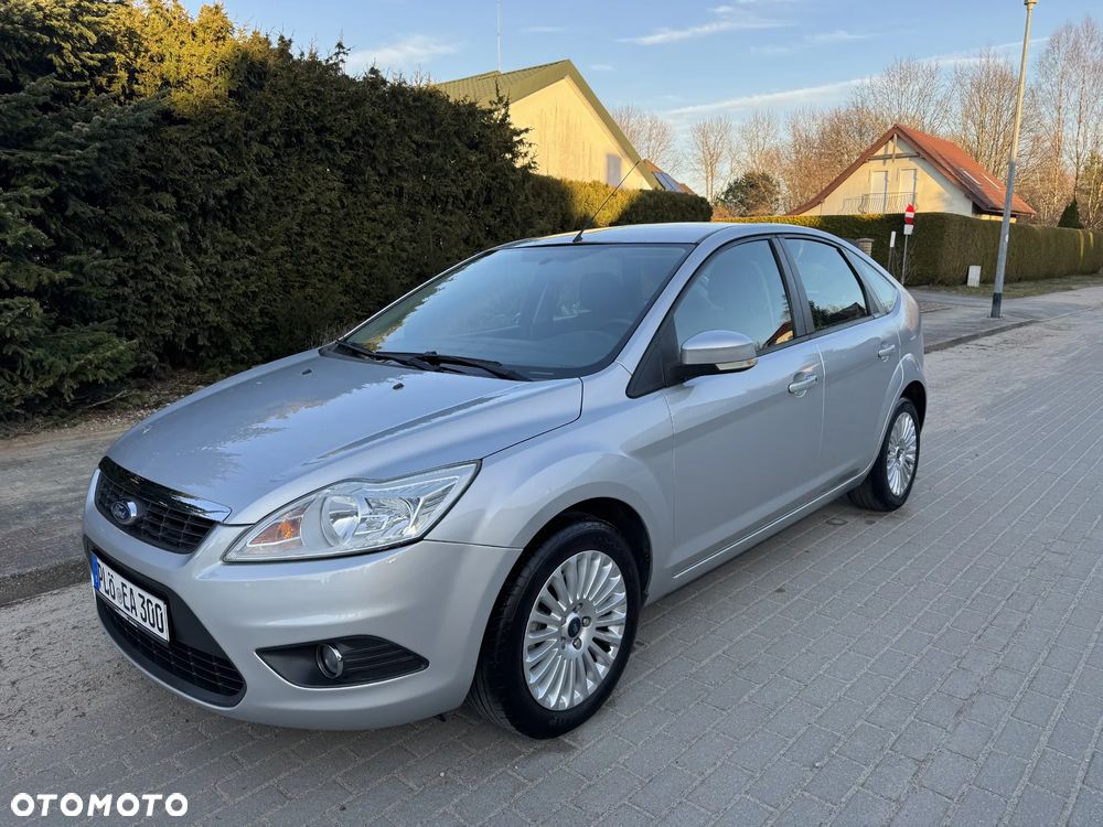 Ford Focus 1.6 16V Style+ - 1