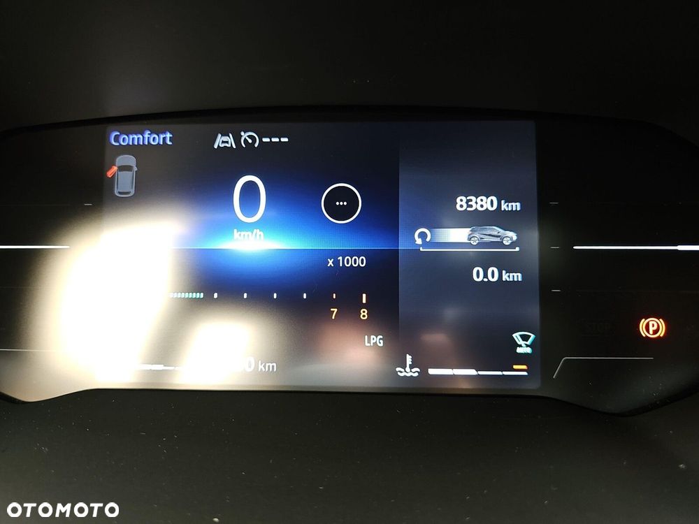 Renault Captur - 28