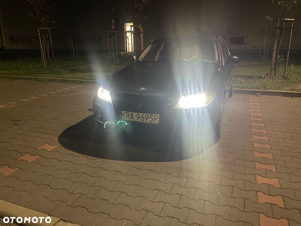 BMW Seria 3 320d - 10