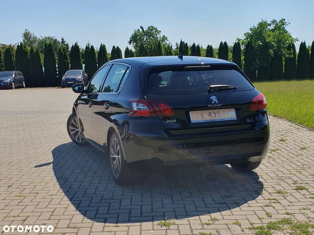 Peugeot 308 125 THP Allure - 12