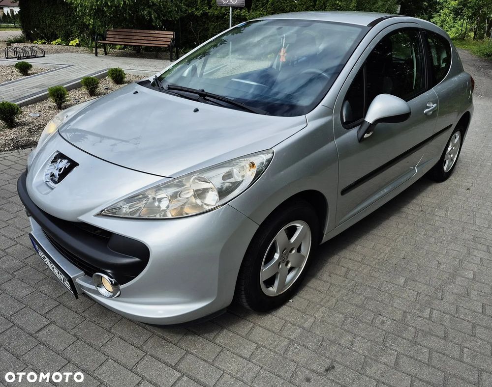 Peugeot 207 1.4 Trendy - 4