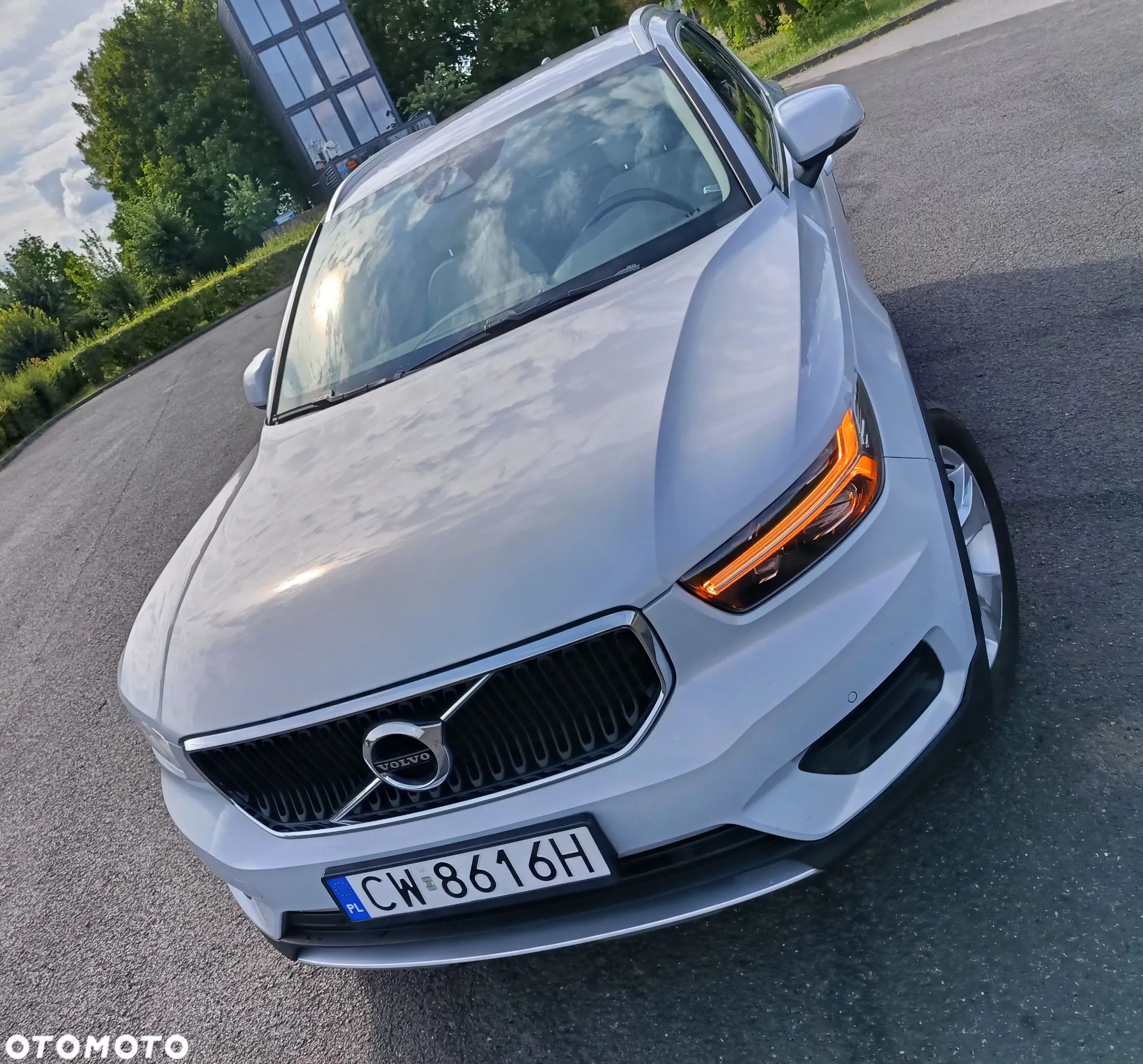 Volvo XC 40 D3 Momentum Pro - 1