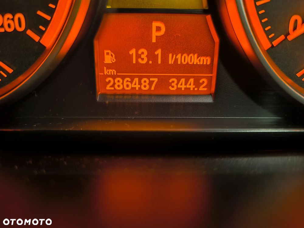 BMW X1 xDrive20i - 10