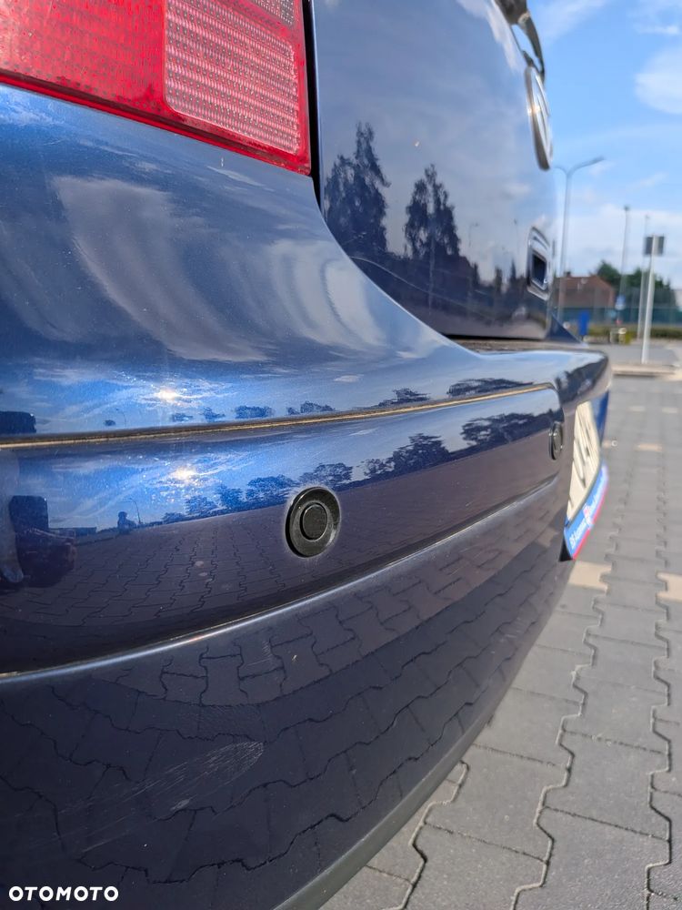 Volkswagen Golf 1.6 Highline - 20