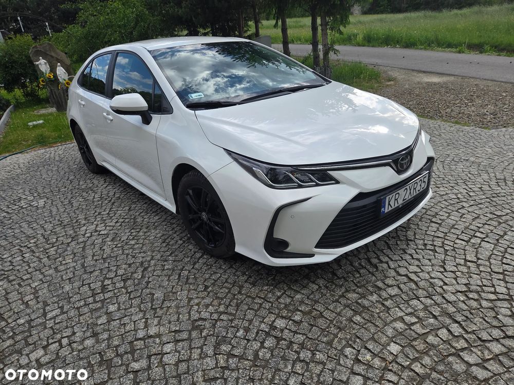 Toyota Corolla - 1