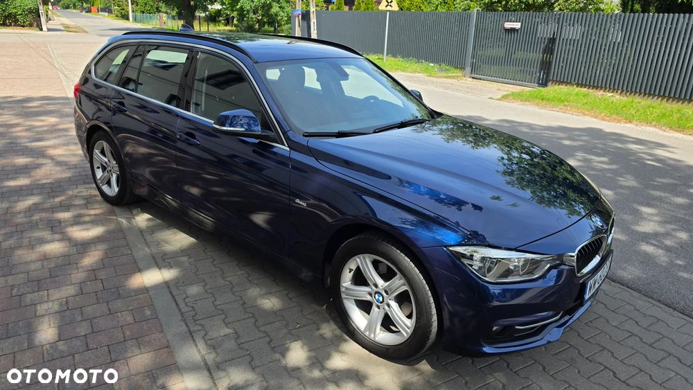 BMW Seria 3 320i xDrive Sport Line Shadow sport - 38