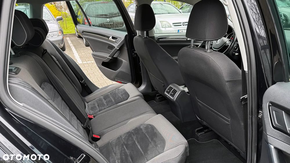 Volkswagen Golf 2.0 TDI BMT Highline DSG - 11