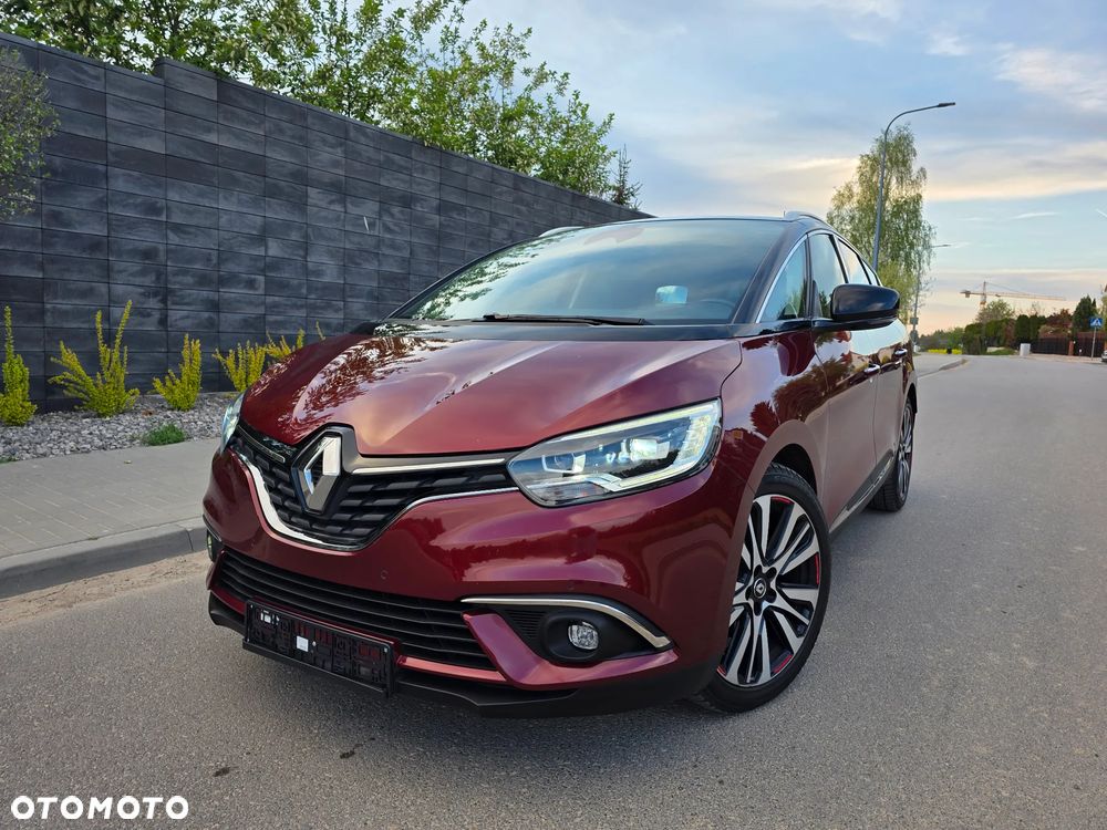 Renault Grand Scenic - 19