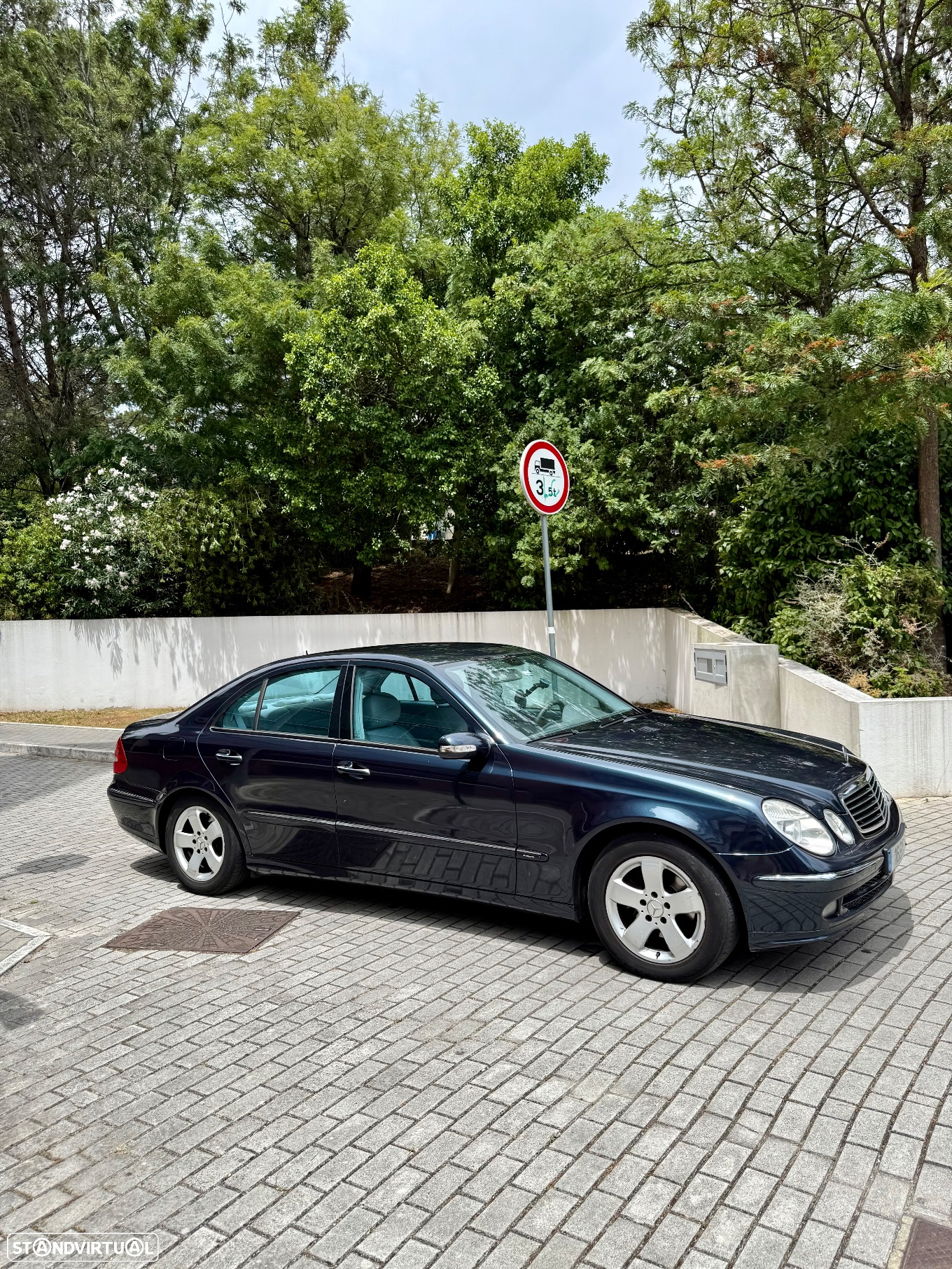 Mercedes-Benz E 220 CDi Avantgarde - 3