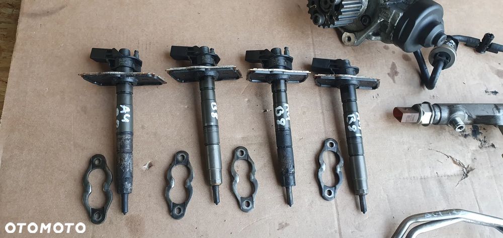 Wtryskiwacze układ wtryskowy pompa wtryski Audi A4 B8 2.0 TDI 03L130277 03L130755D - 6