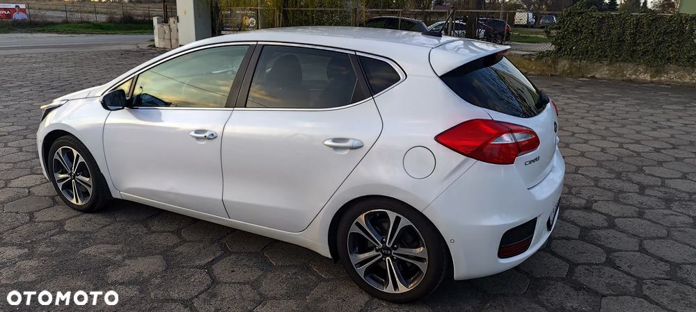 Kia Ceed 1.6 GDI M - 6