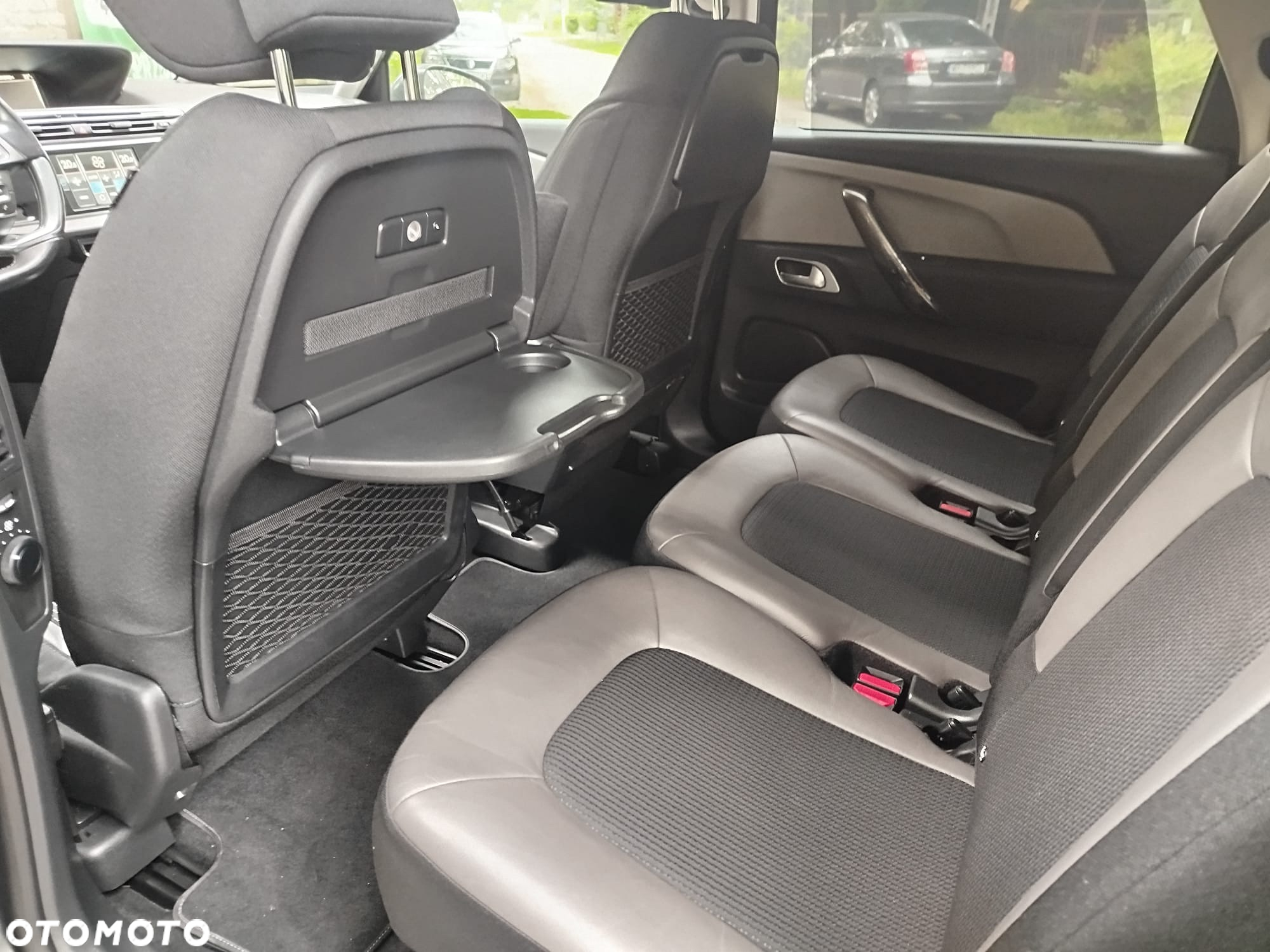 Citroën C4 Picasso 2.0 BlueHDi Exclusive - 28