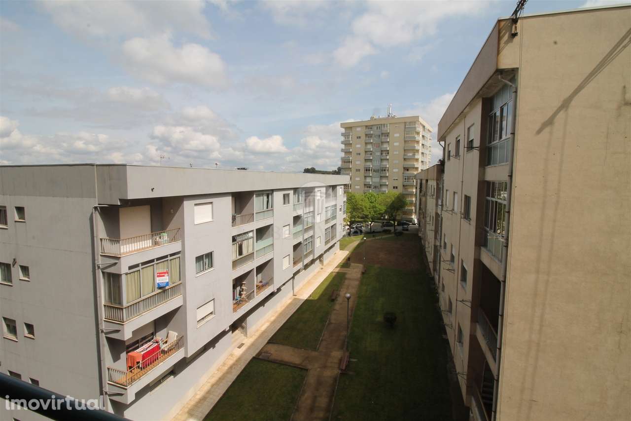 Apartamento T1 Arrendamento em Braga (São Vicente),Braga - Grande imagem: 3/48