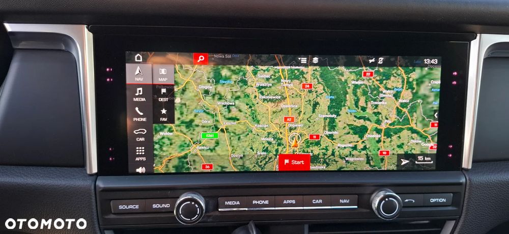 Porsche Macan Standard - 18