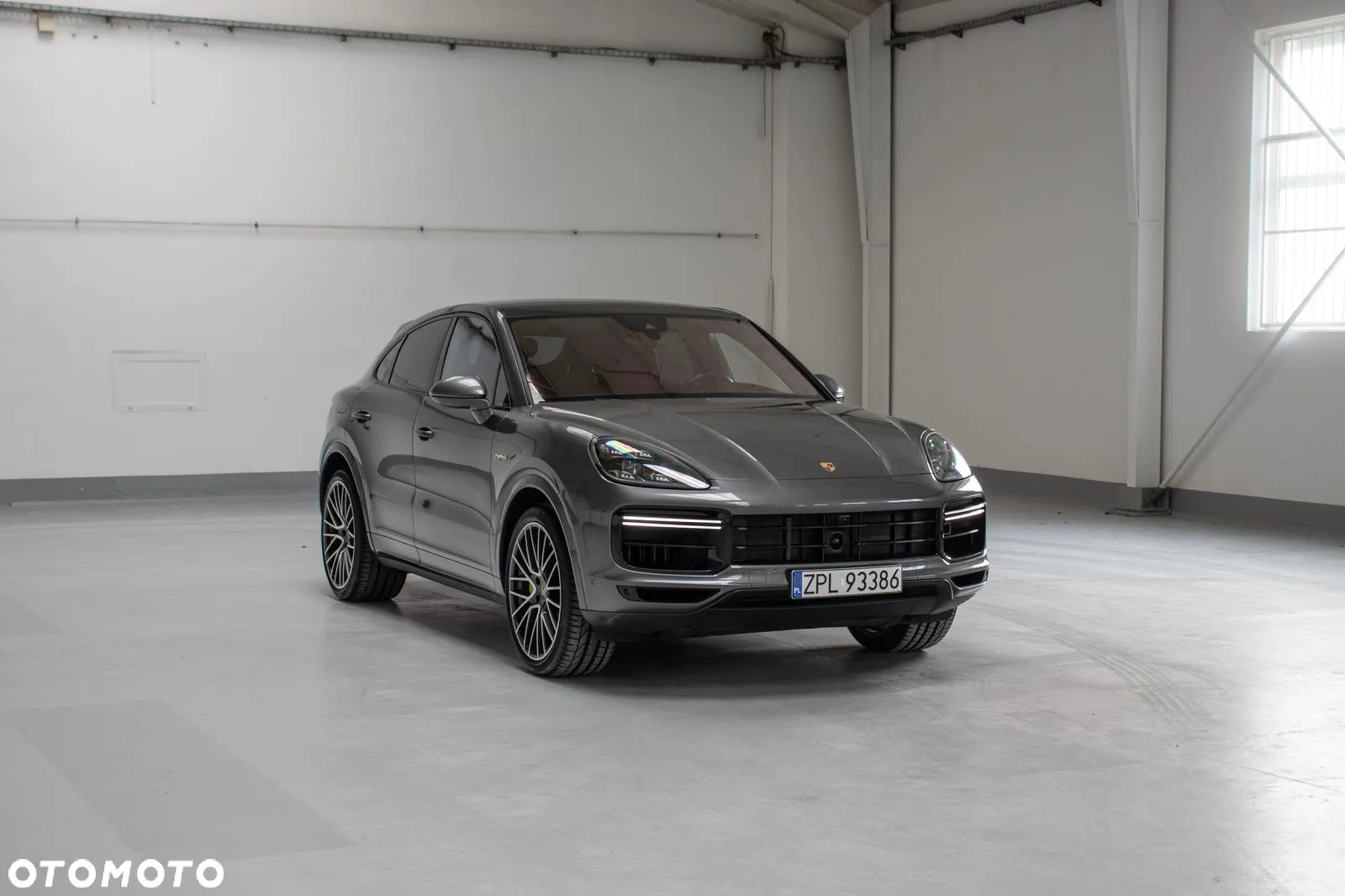 Porsche Cayenne Coupe Turbo - 5
