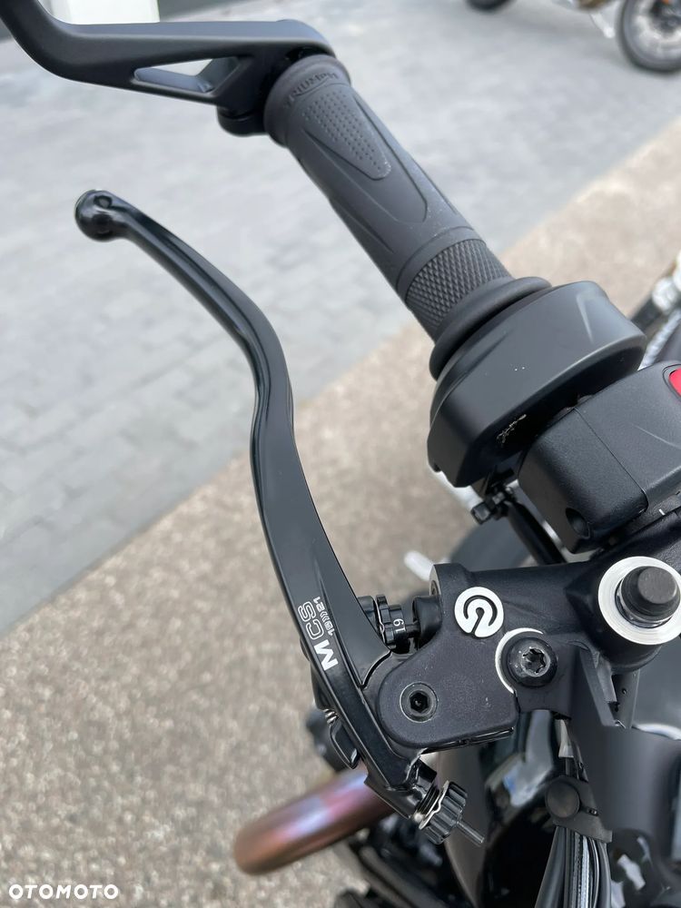 Triumph Speed Twin - 13